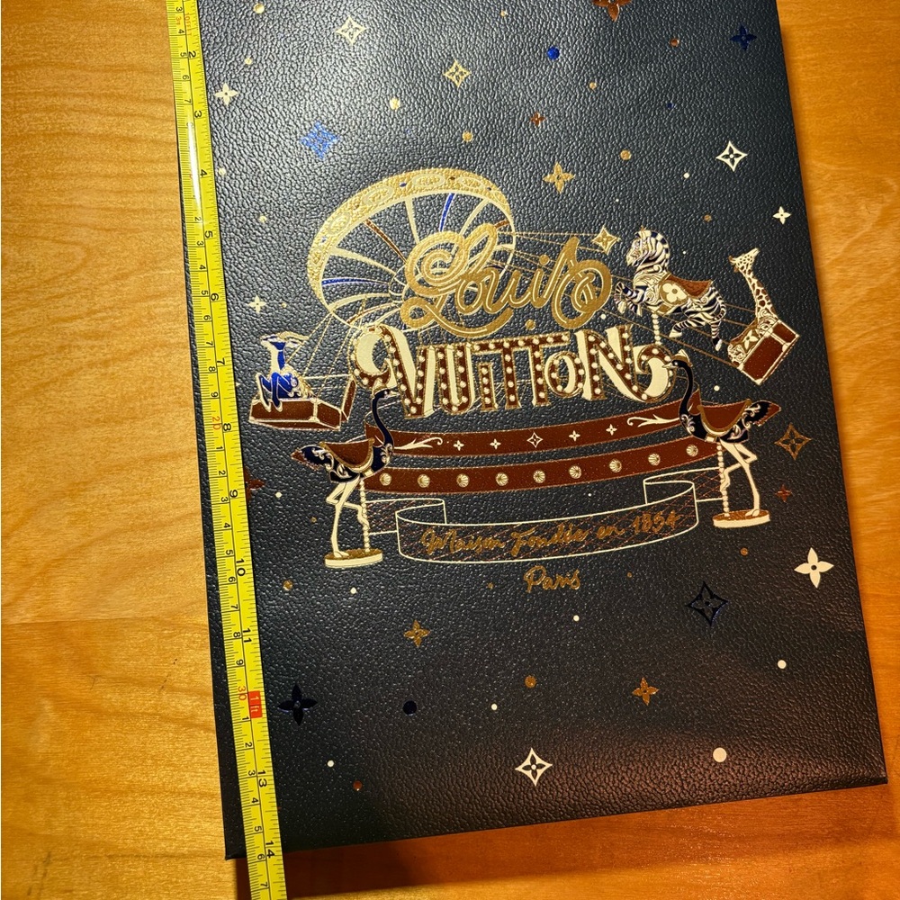 Louis Vuitton limited edition gift bag - Picture 3 of 7